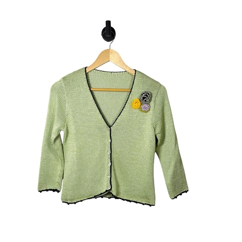 VINTAGE Hand Knit V-Neck Cardigan Floral Crochet Green Size XS